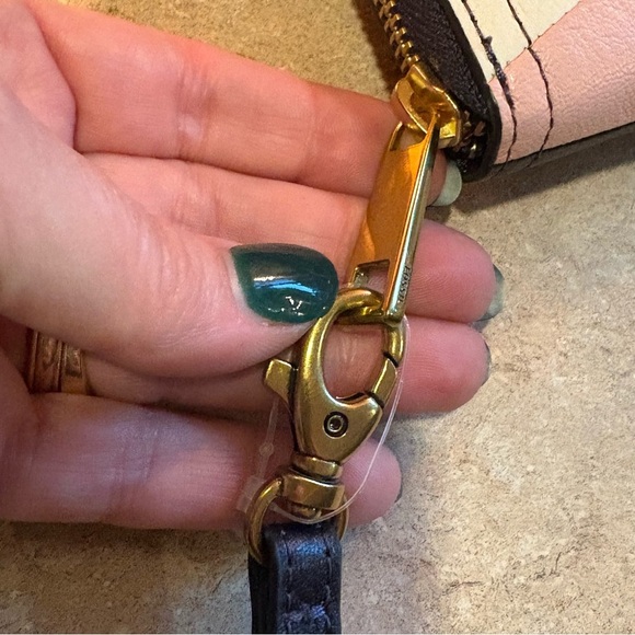 Fossil Logan RFID Zip Around Clutch Leather Wallet Light Patchwork NWT - Picture 4 of 10